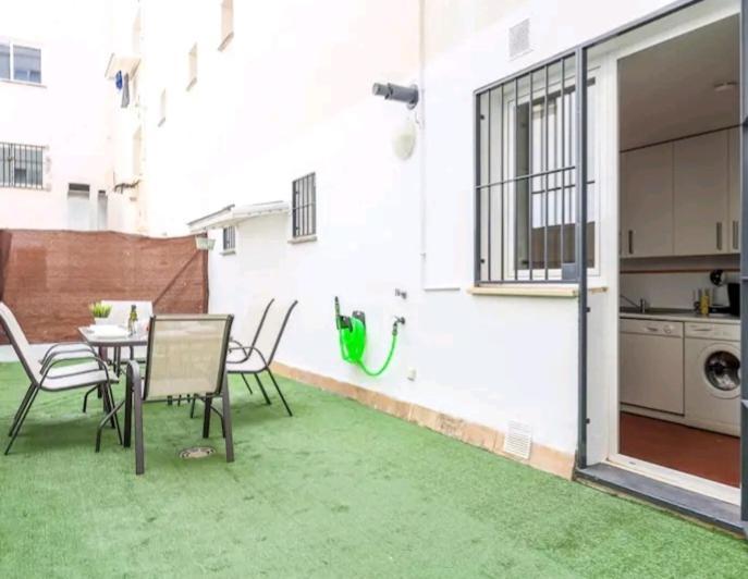 Apartamento Con Patio Y Piscina Cerca De Sevilla La Algaba Exterior photo