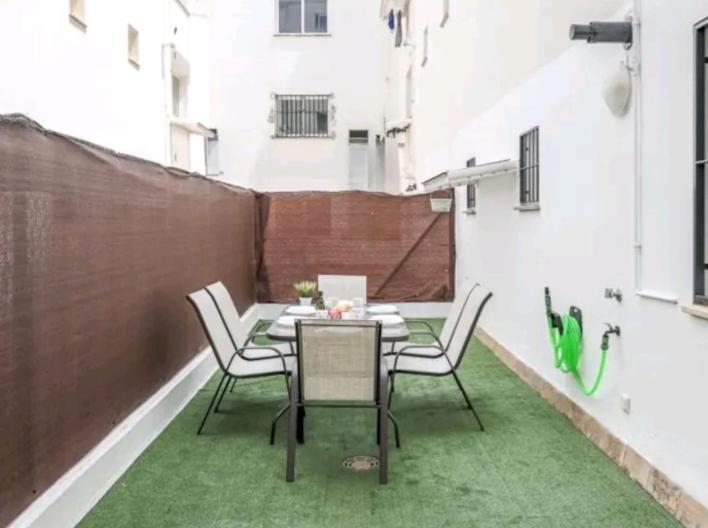 Apartamento Con Patio Y Piscina Cerca De Sevilla La Algaba Exterior photo